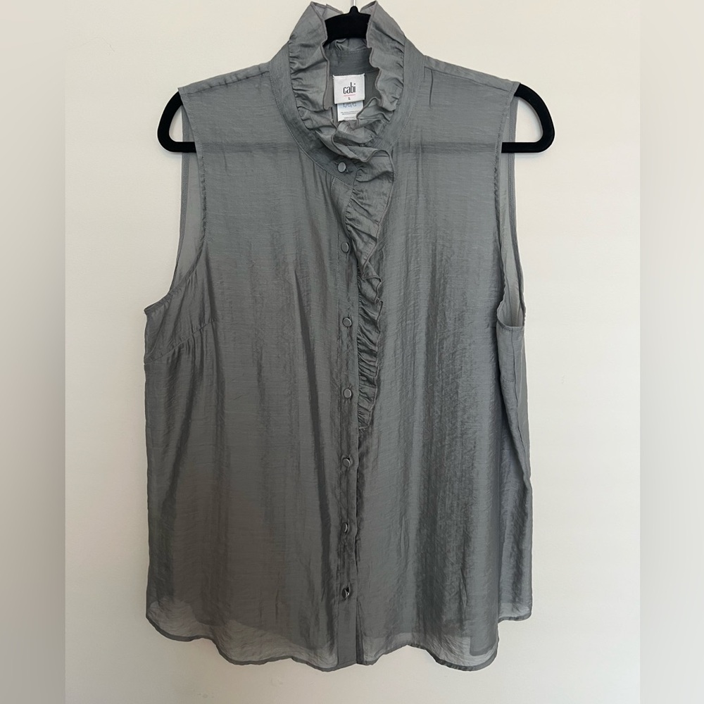 Cabi Coin Top Grey Sheer Ruffle Collar Sleeveless Button‎ Down Blouse 4555 Large - Picture 2 of 5